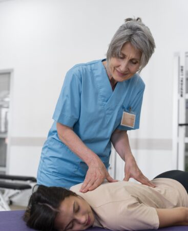 Best Chiropractor in Lahore Asra Imtiaz